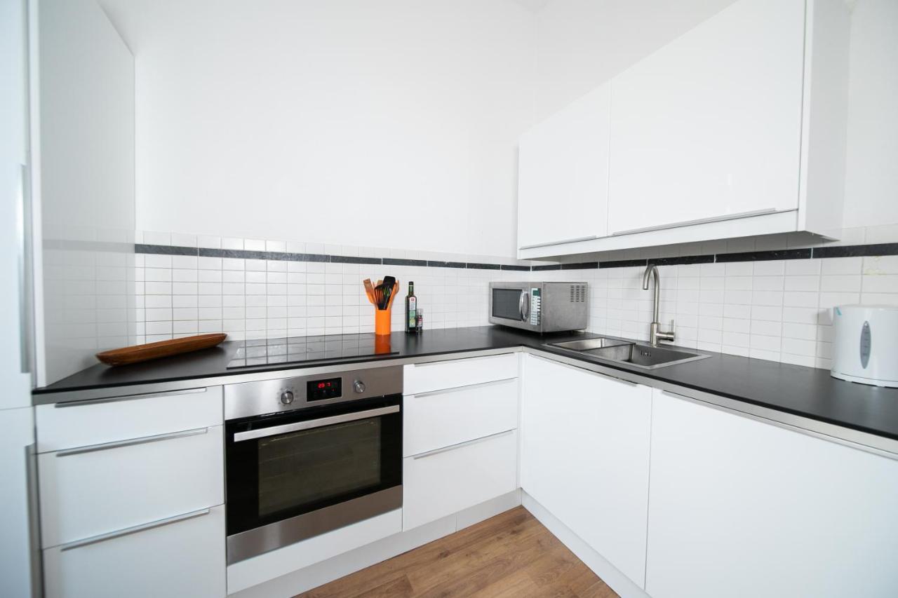 White 60 Qm Apartment - Zentral - Balkon - Messe Ντίσελντορφ Εξωτερικό φωτογραφία